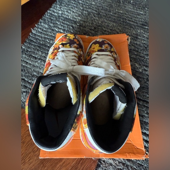 Nike SB Blazer Mid NYC Floral men’s size 11, EUC/ Like new condition. - Picture 8 of 9